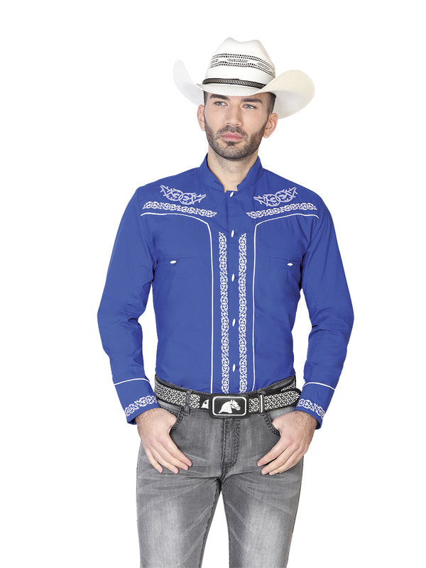 Camisa Vaquera de Hombre El Señor de los Cielos Manga Larga Bordada Charro en 65% Poliéster 35% Algodón Color Azul/Blanco 42878
