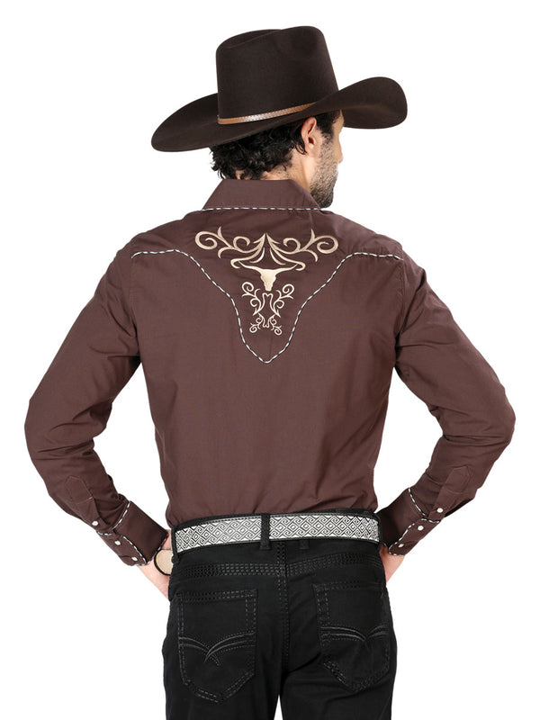 Camisa Vaquera de Hombre El Señor de los Cielos Manga Larga Bordada Casual en 65% Poliéster 35% Algodón Color Café/Dorado 42891