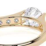 Anillo De Compromiso De Oro 10k Con Piedras Zirconia