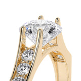 Anillo De Compromiso De Oro 10k Con Piedras Zirconia