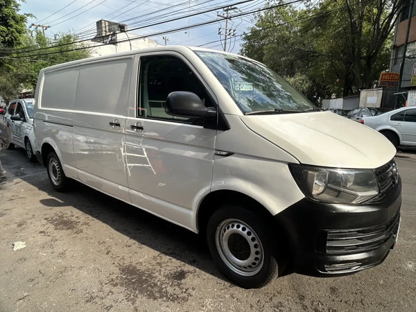 Transporter 2018 Cargo Van 4 Cilindros Turbo Excelente
