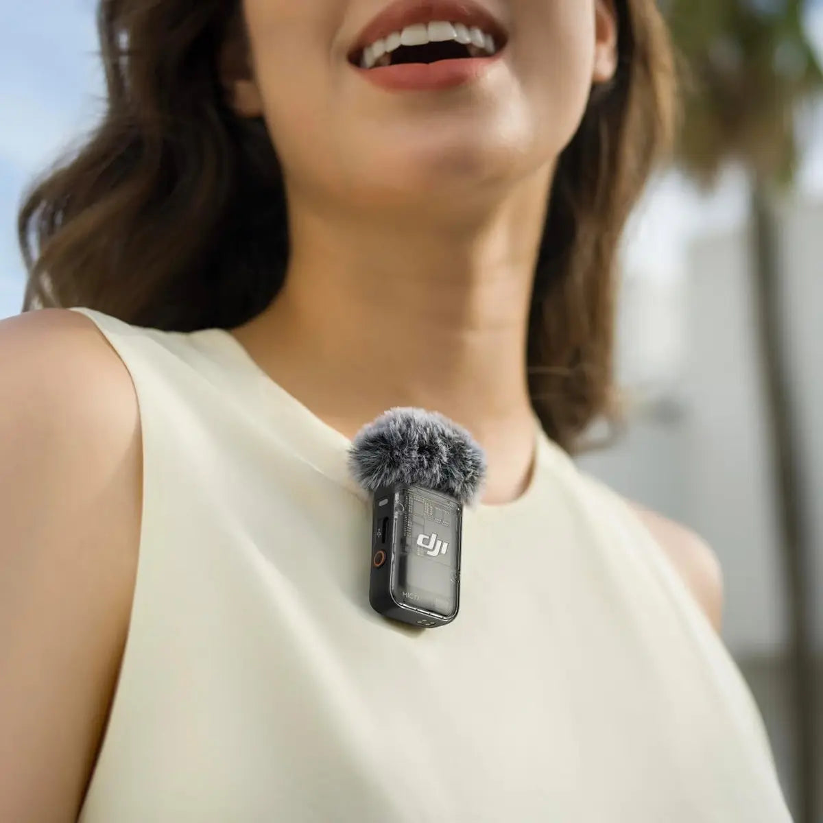 DJI Mic 2 Transmisor Inalámbrico con cancelación de Ruido Inteligente, 14 Horas grabación Interna, 6 Horas batería, fijación magnética, Bluetooth
