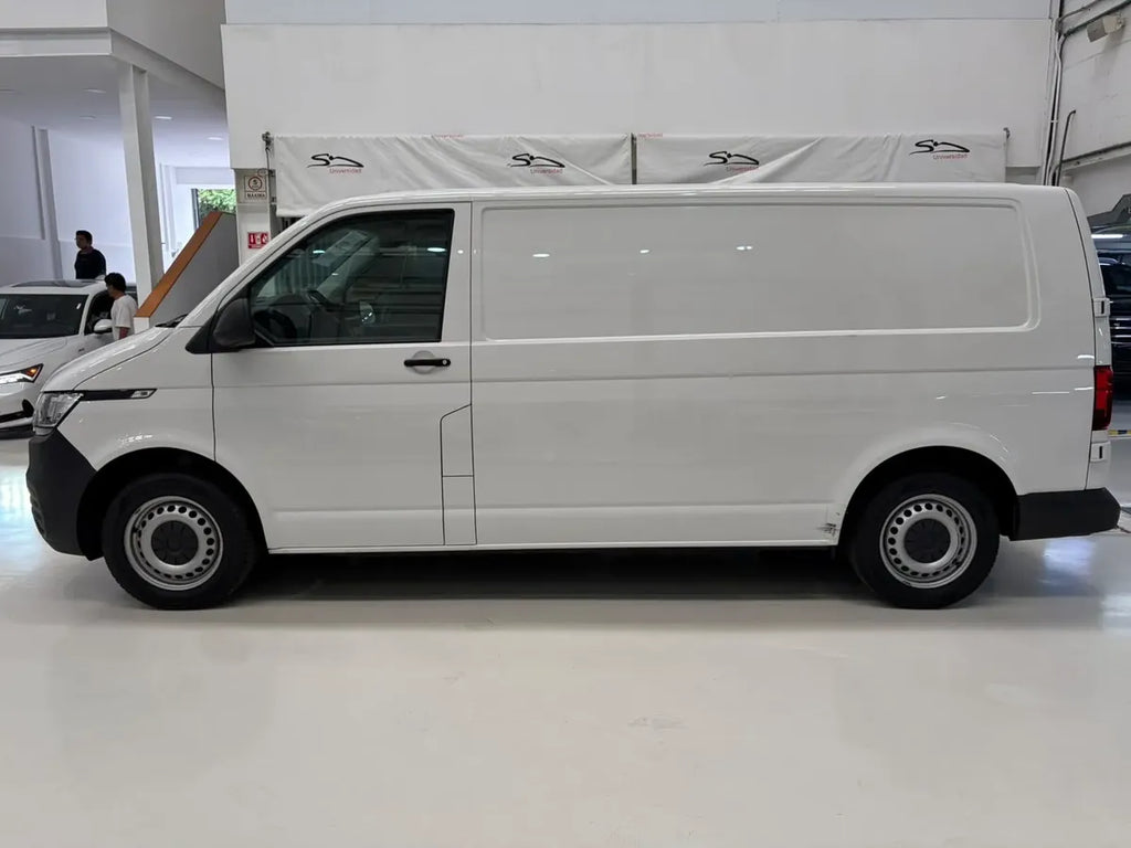 Volkswagen Transporter 5p Cargo L4/2.0/TDI Man A/A C/Amortiguación
