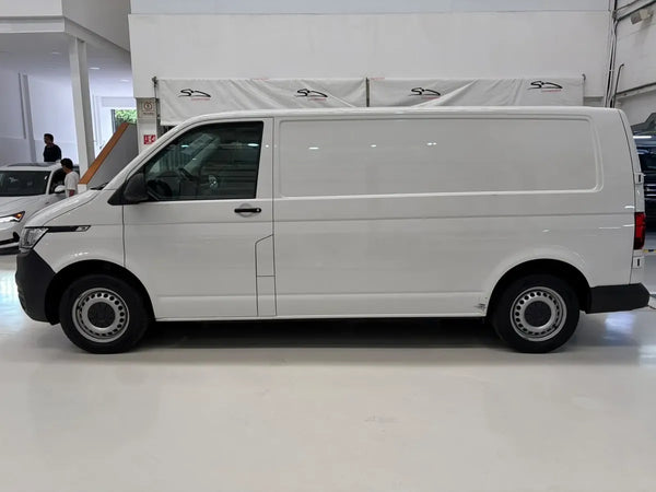 Volkswagen Transporter 5p Cargo L4/2.0/TDI Man A/A C/Amortiguación