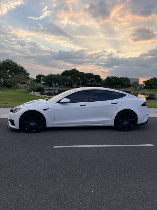 Tesla Model S Plaid 2026