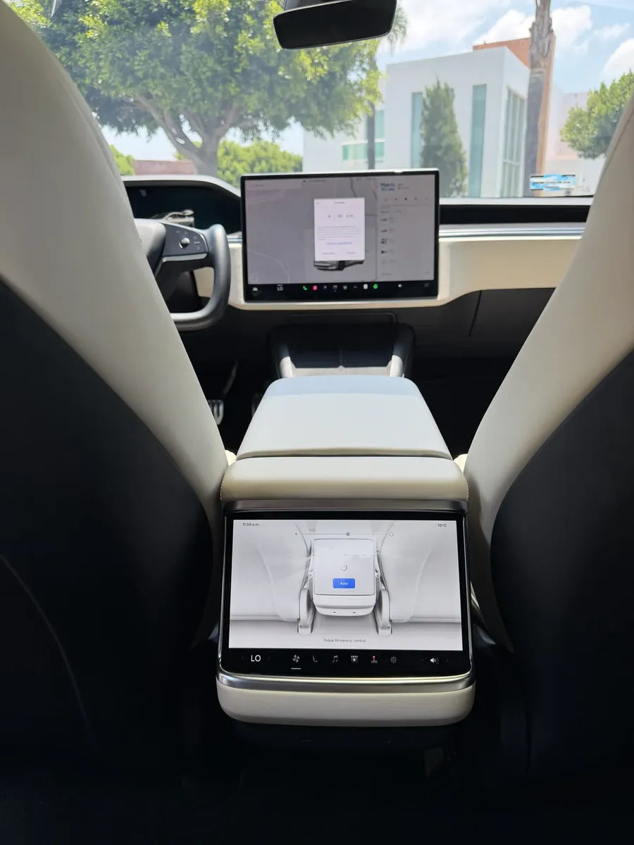 Tesla S Plaid