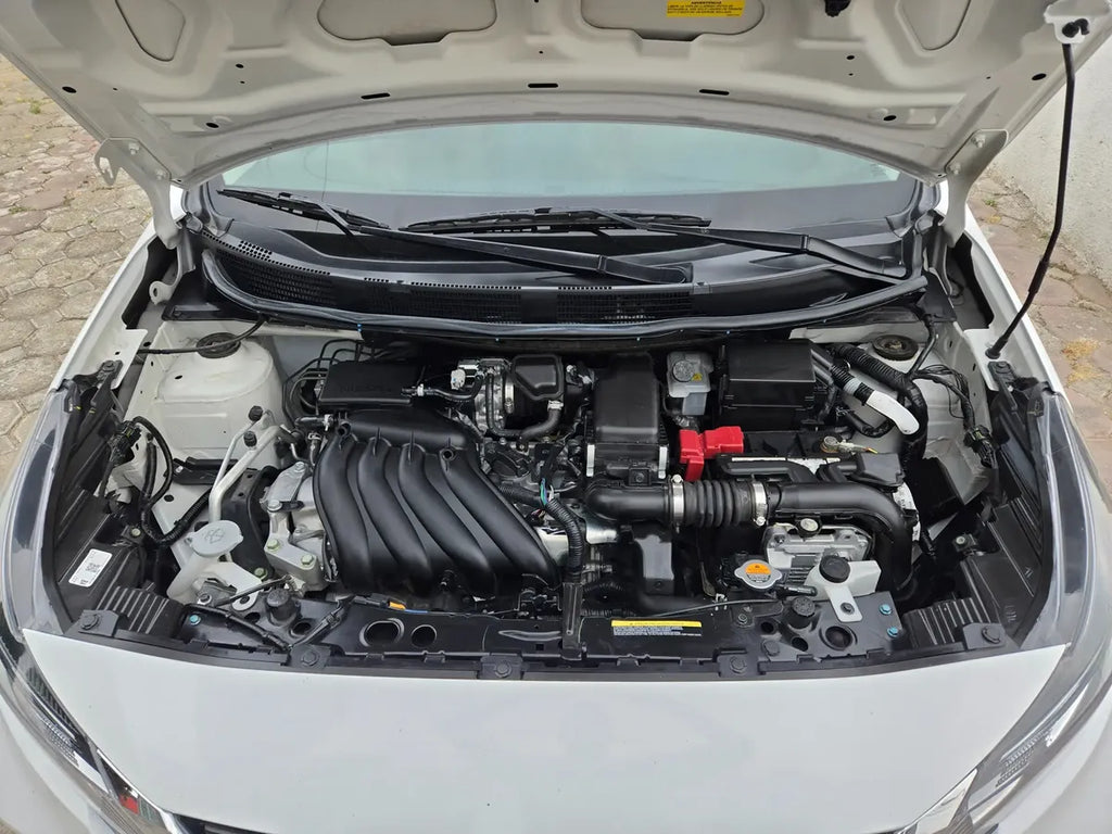 Nissan March 1.6 Sense At