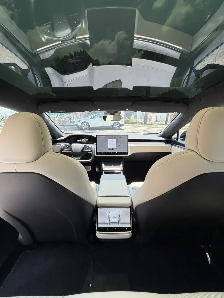 Tesla S Plaid