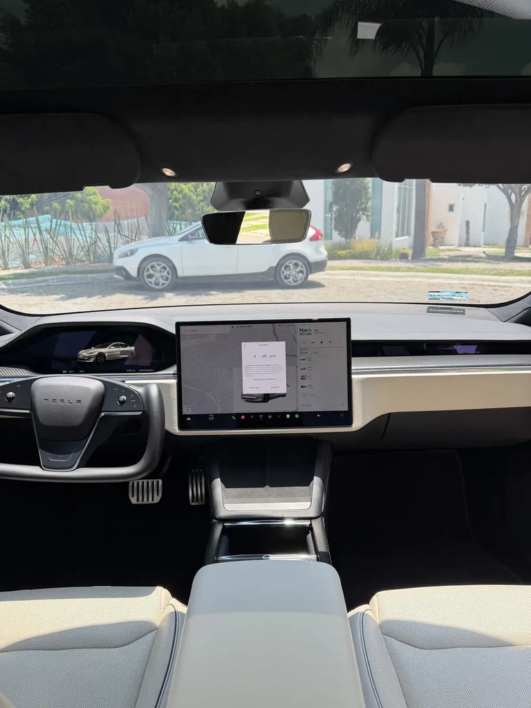 Tesla S Plaid