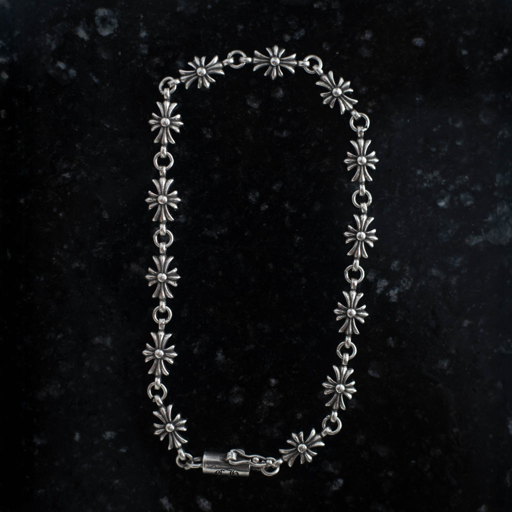 Brazalete Chrome Hearts