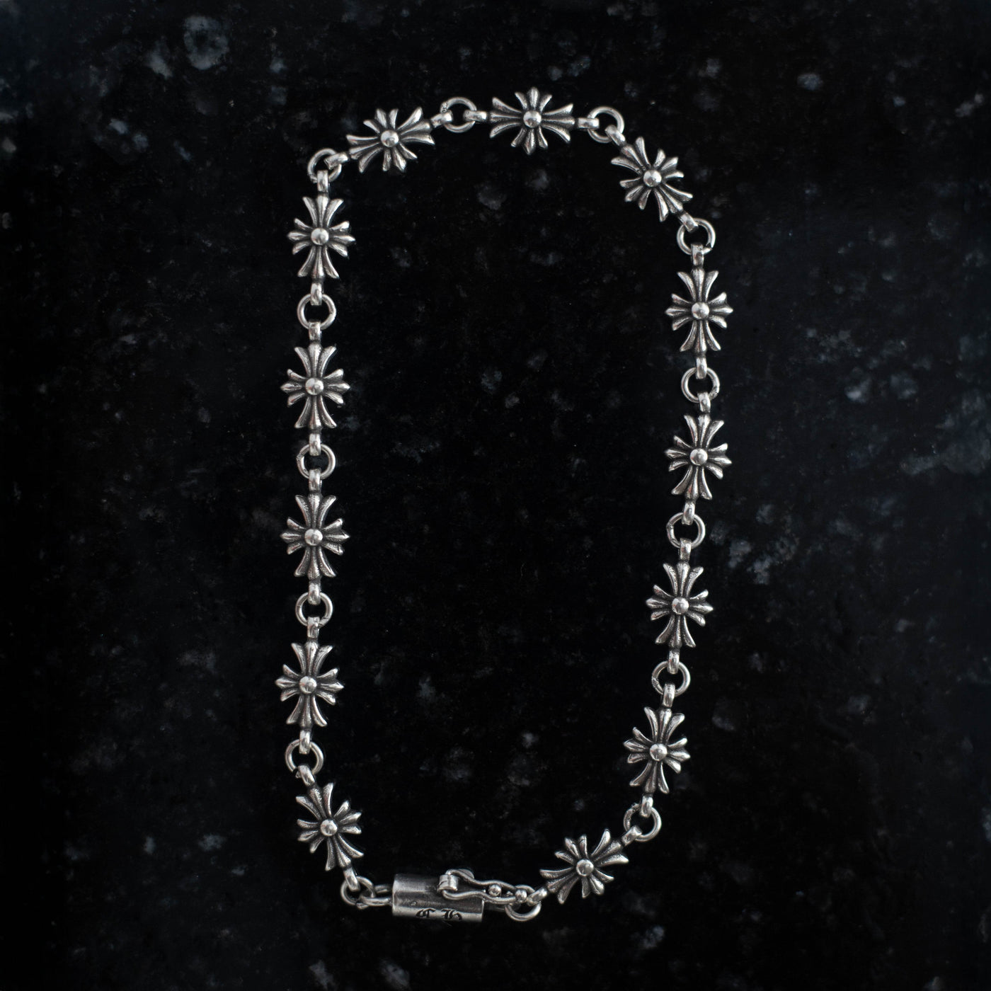 Brazalete Chrome Hearts