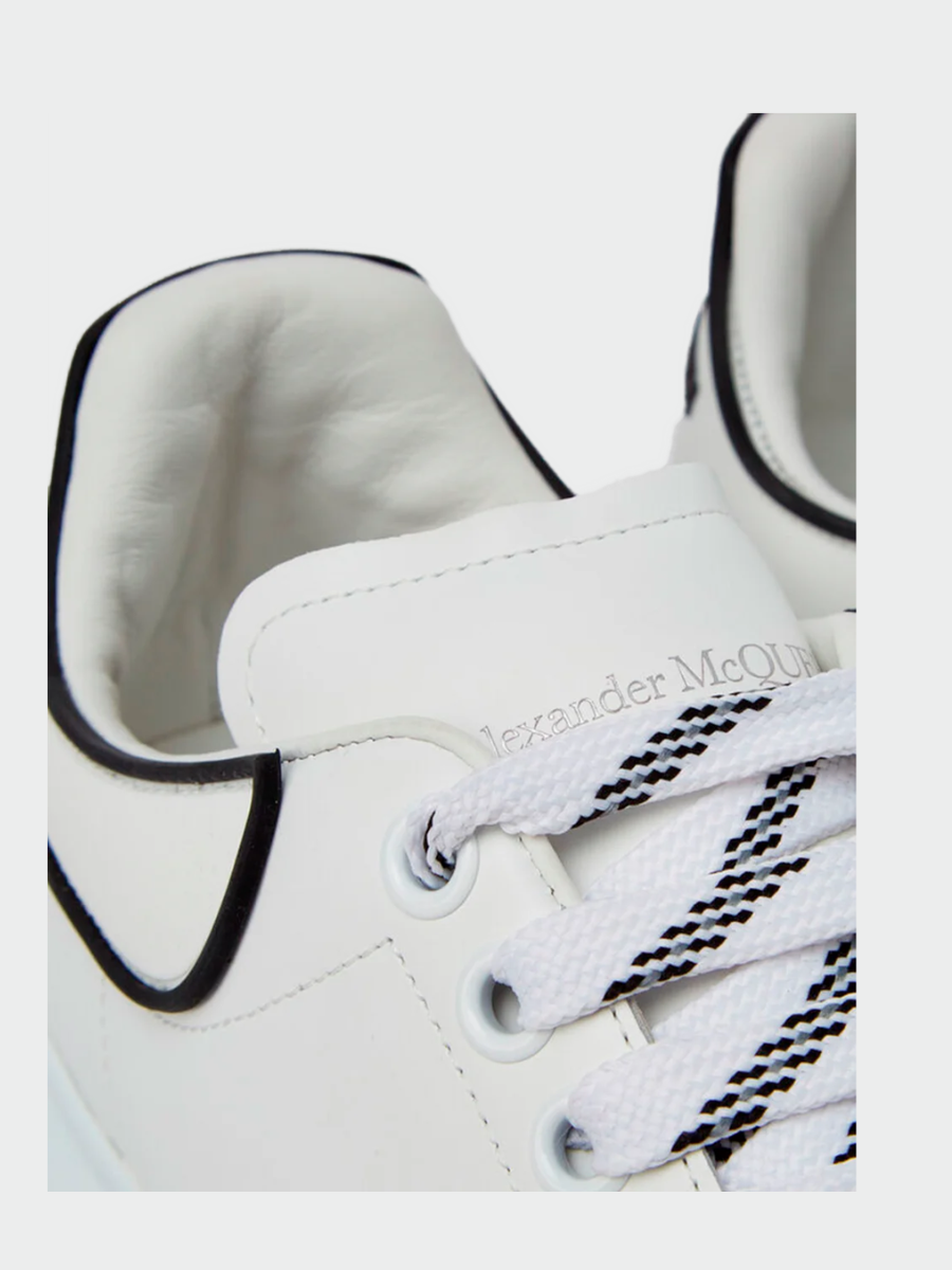 TENIS ALEXANDER MCQUEEN OVERSIZED WHITE BLACK TRIM