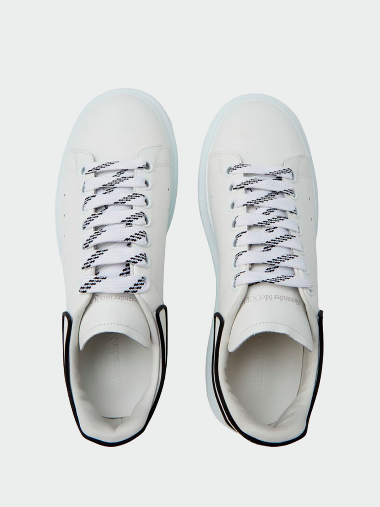 TENIS ALEXANDER MCQUEEN OVERSIZED WHITE BLACK TRIM