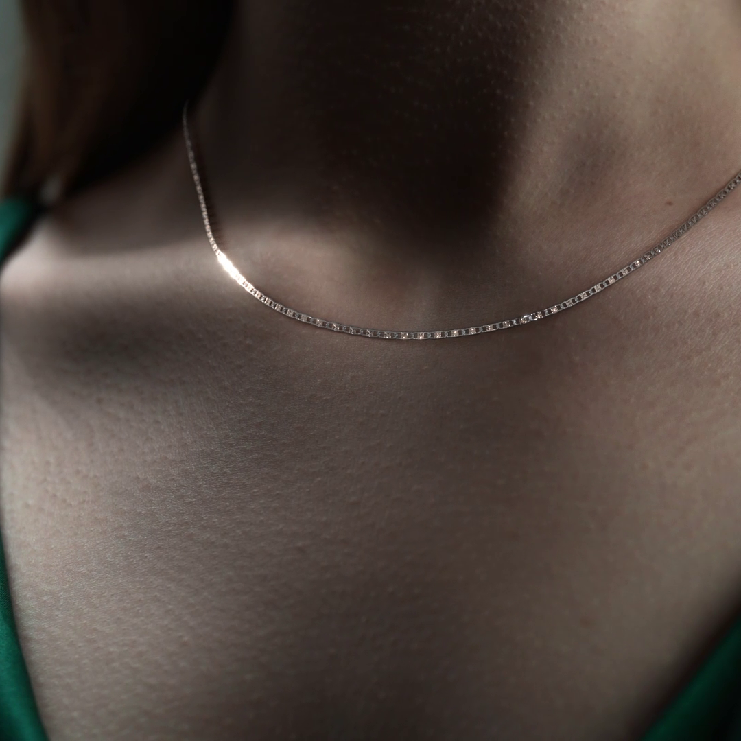 Cadena de Oro 10K Valentino 55cm | Collar de Oro Italiano 2.3mm con Broche de Argolla | Joyería Fina