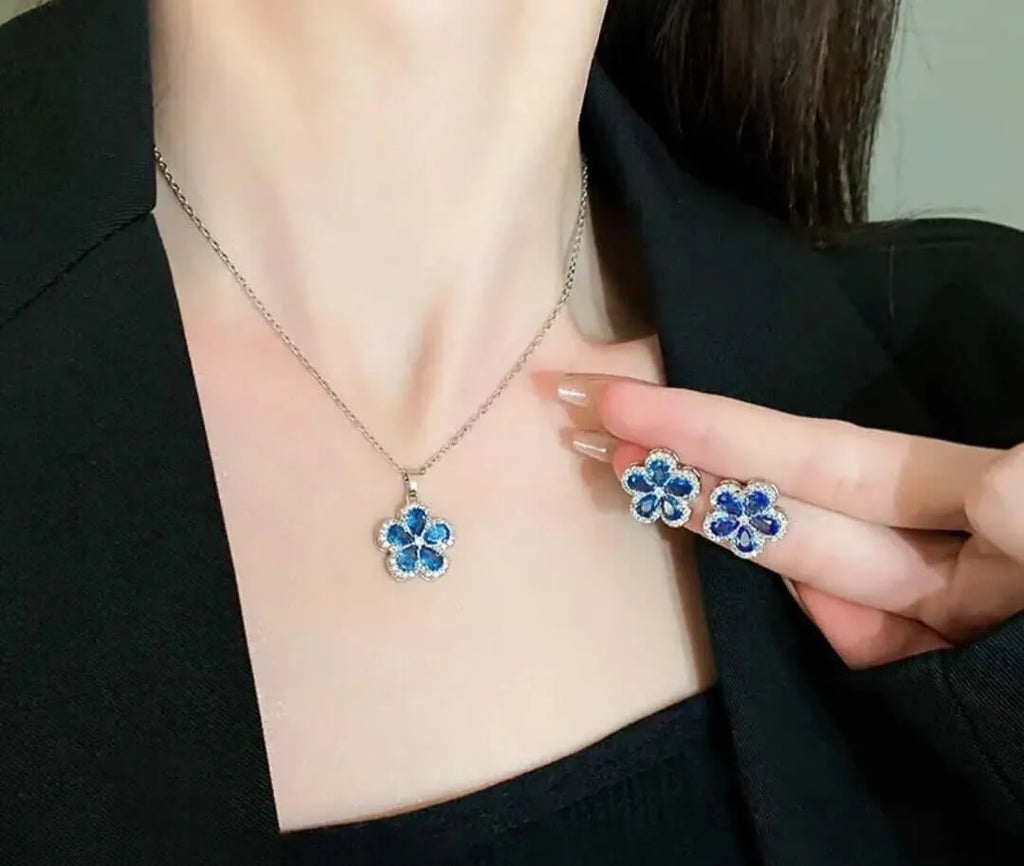 Collar y Aretes Acero Inoxidable Circonita Cubica Flor Azul Calenbi