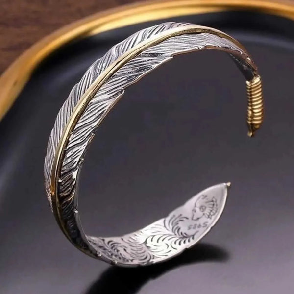 Pulsera Aleación Ajustable Pluma Dorada Y Plateada Calenbi