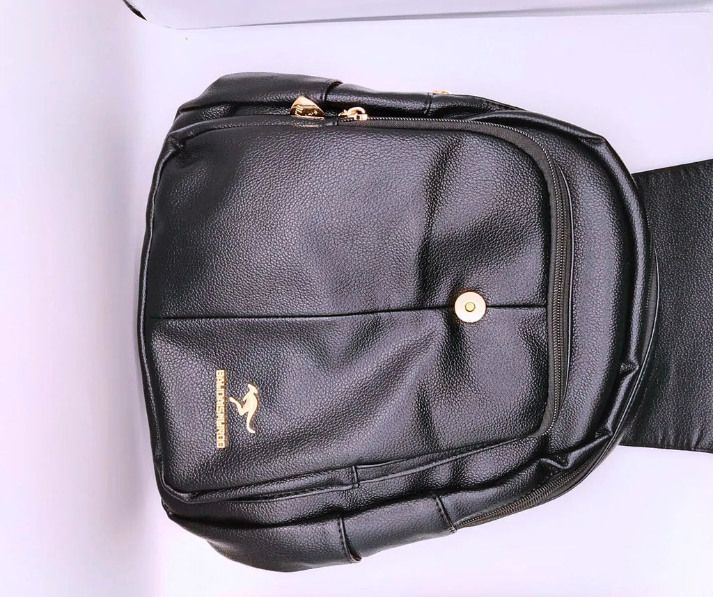 Mochila Pequeña Negra Kanguroo
