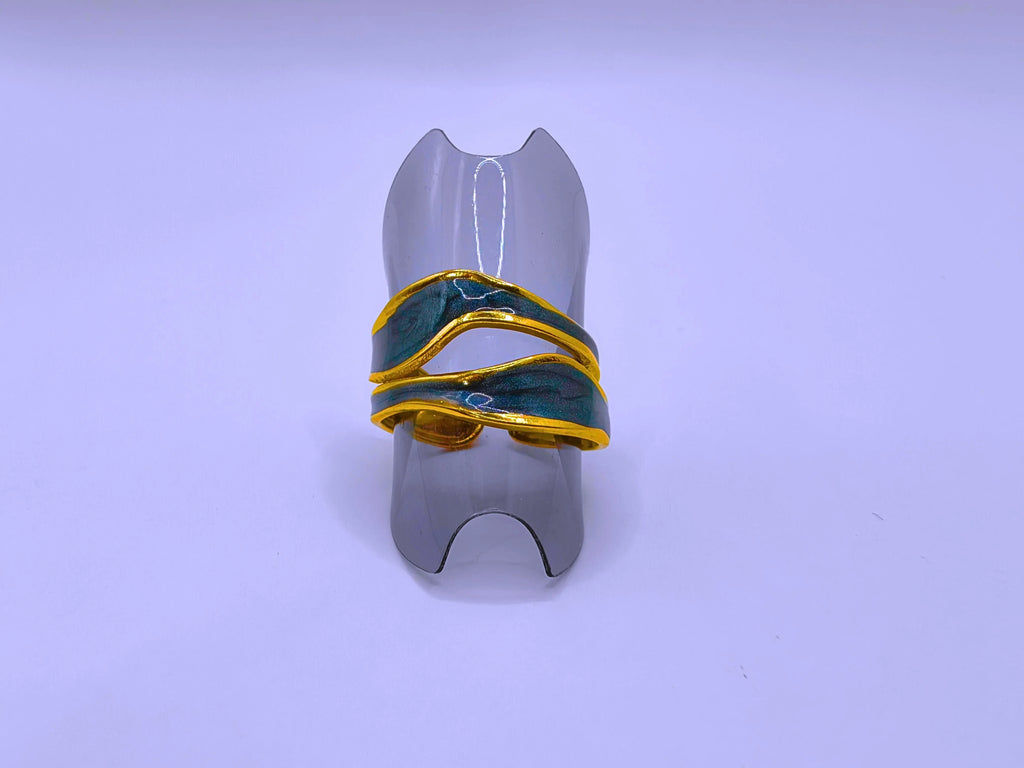 Anillo Acero Inoxidable Epoxica Negra Chapa Oro 10k Calenbi