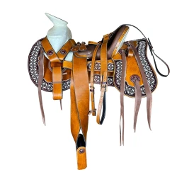 MONTURA RESACADA COLA DE PATO CON CANTINAS MIEL Y CAFÉ