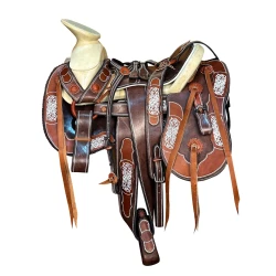 MONTURA PINTADA A MANO COLA DE PATO CON CANTINAS CAF? Y CHEDRON